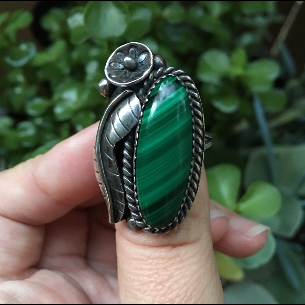 Navajo Signed STUNNING Malachite Sterling Ring S-9